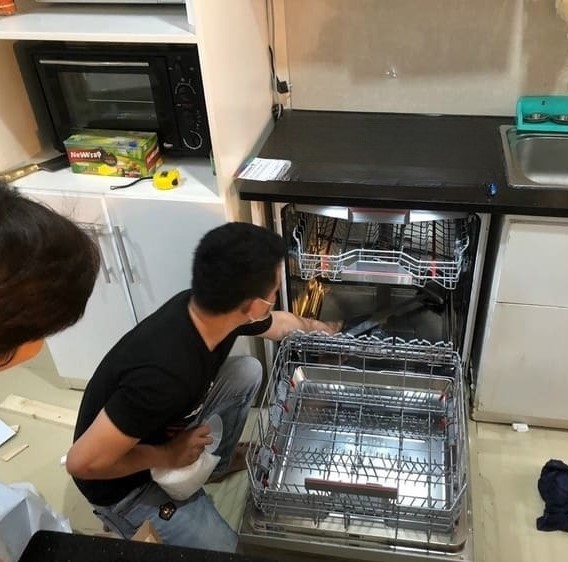 Dịch Vụ Bảo Trì & Sửa Chữa Máy Rửa Chén Công Nghiệp TPHCM Uy Tín Hàng Đầu