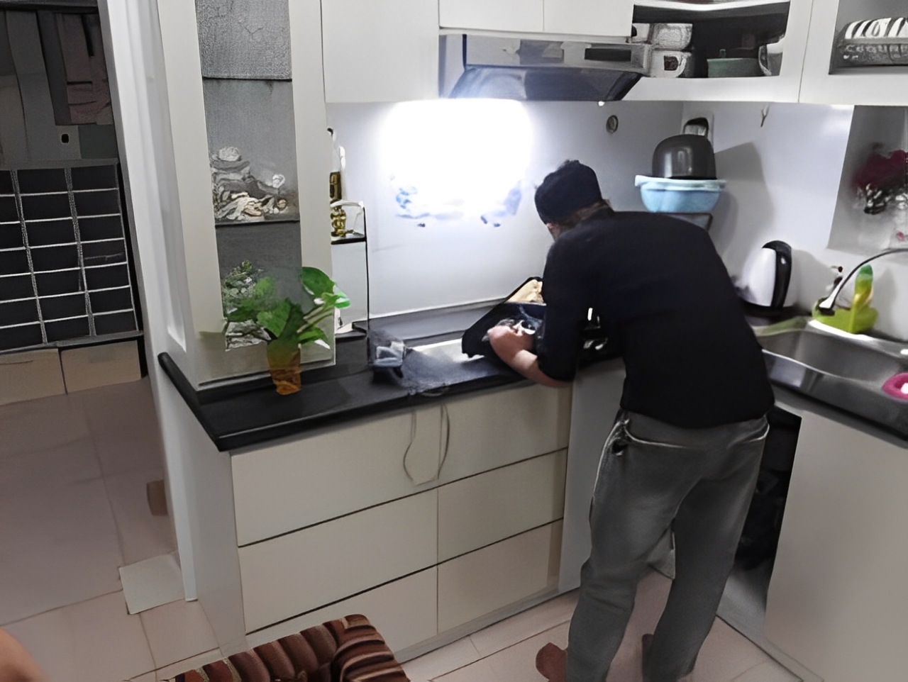 Sửa Bếp Âu Điện Từ Bị Lỗi Liên Hệ Thợ Giỏi Có Mặt Ngay Trong Giờ